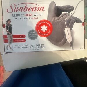 Sunbeam Renue Gray Heat Wrap with XpressHeat NIB